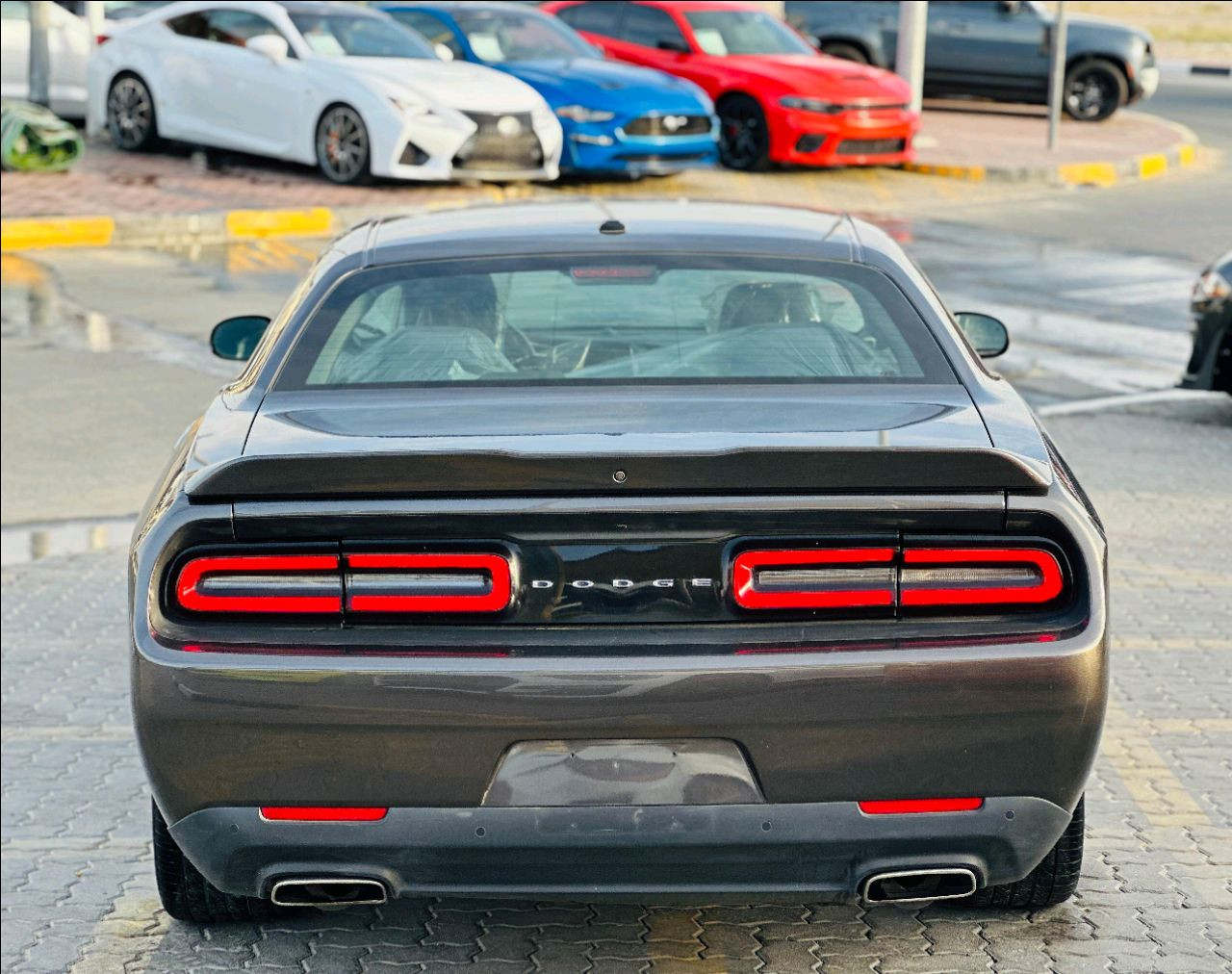 Dodge Challenger - Image 8