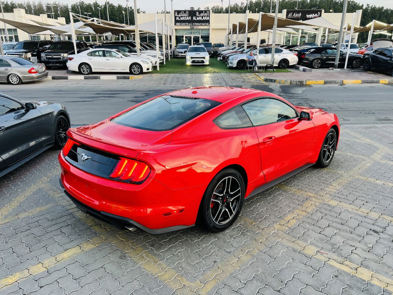 Ford Mustang - Image 4