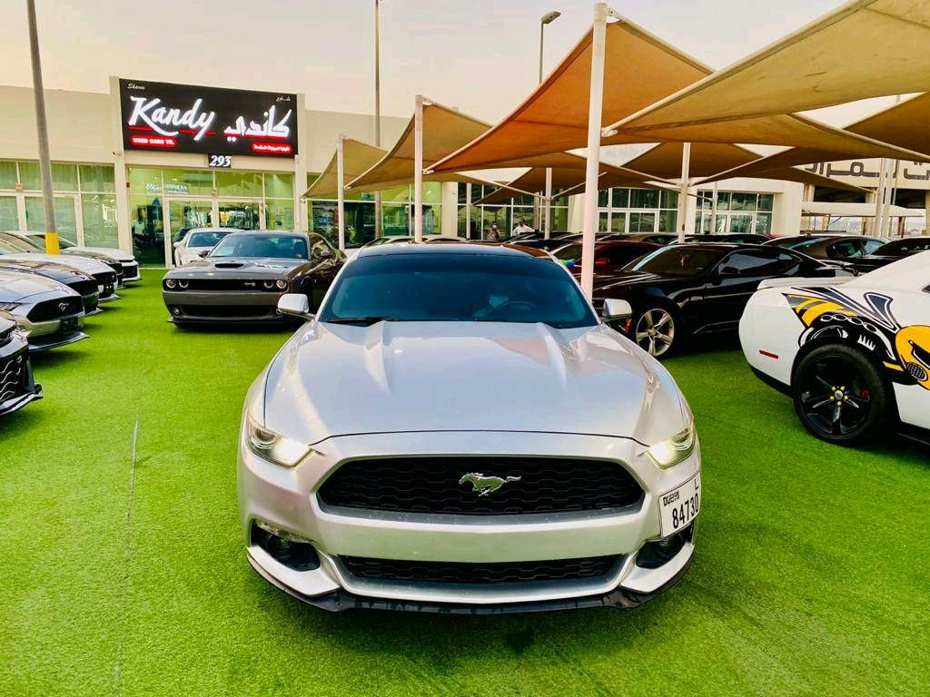 Ford Mustang - Image 3