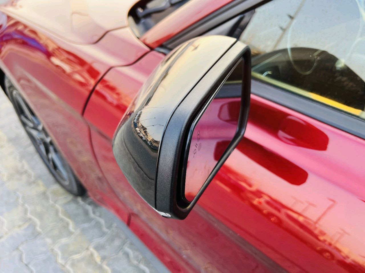 Ford Mustang - Image 7