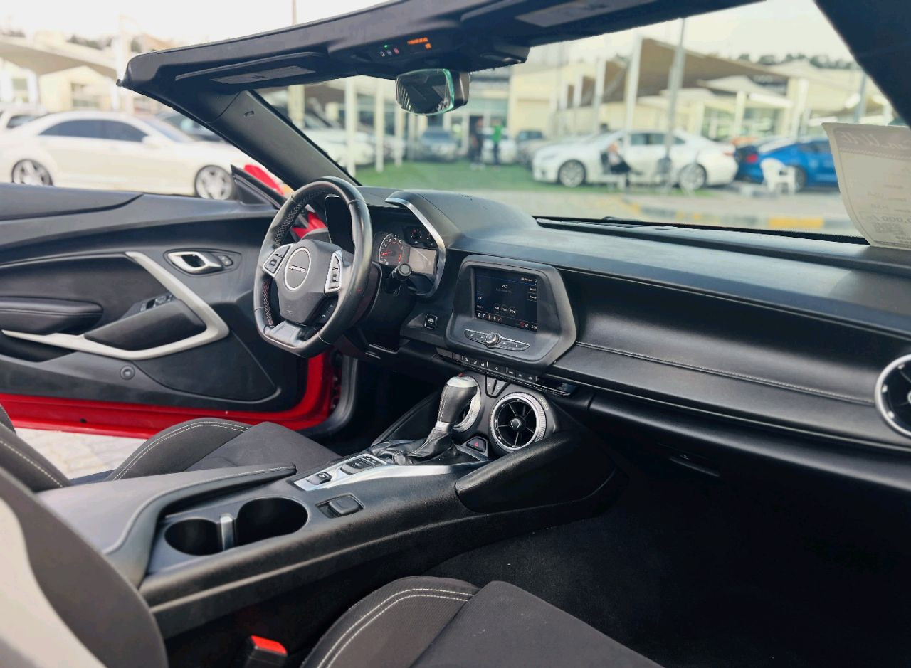 Chevrolet Camaro - Image 10