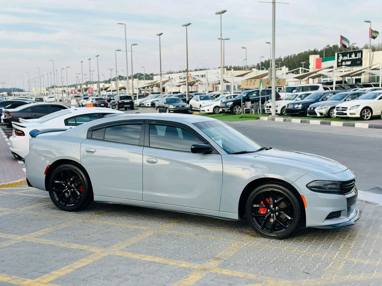 Dodge Charger - Image 5