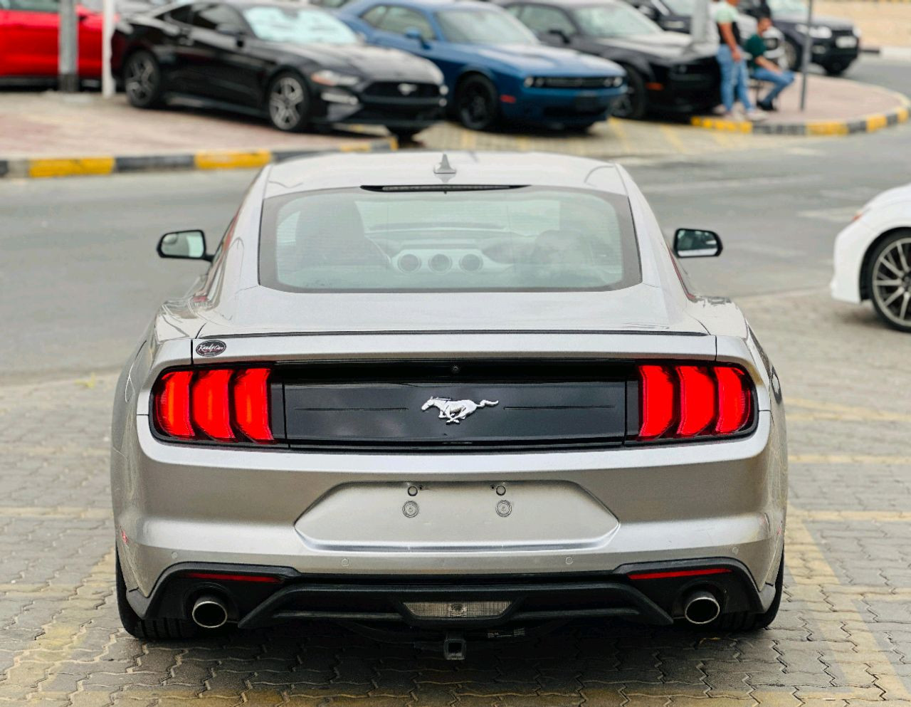 Ford Mustang - Image 7