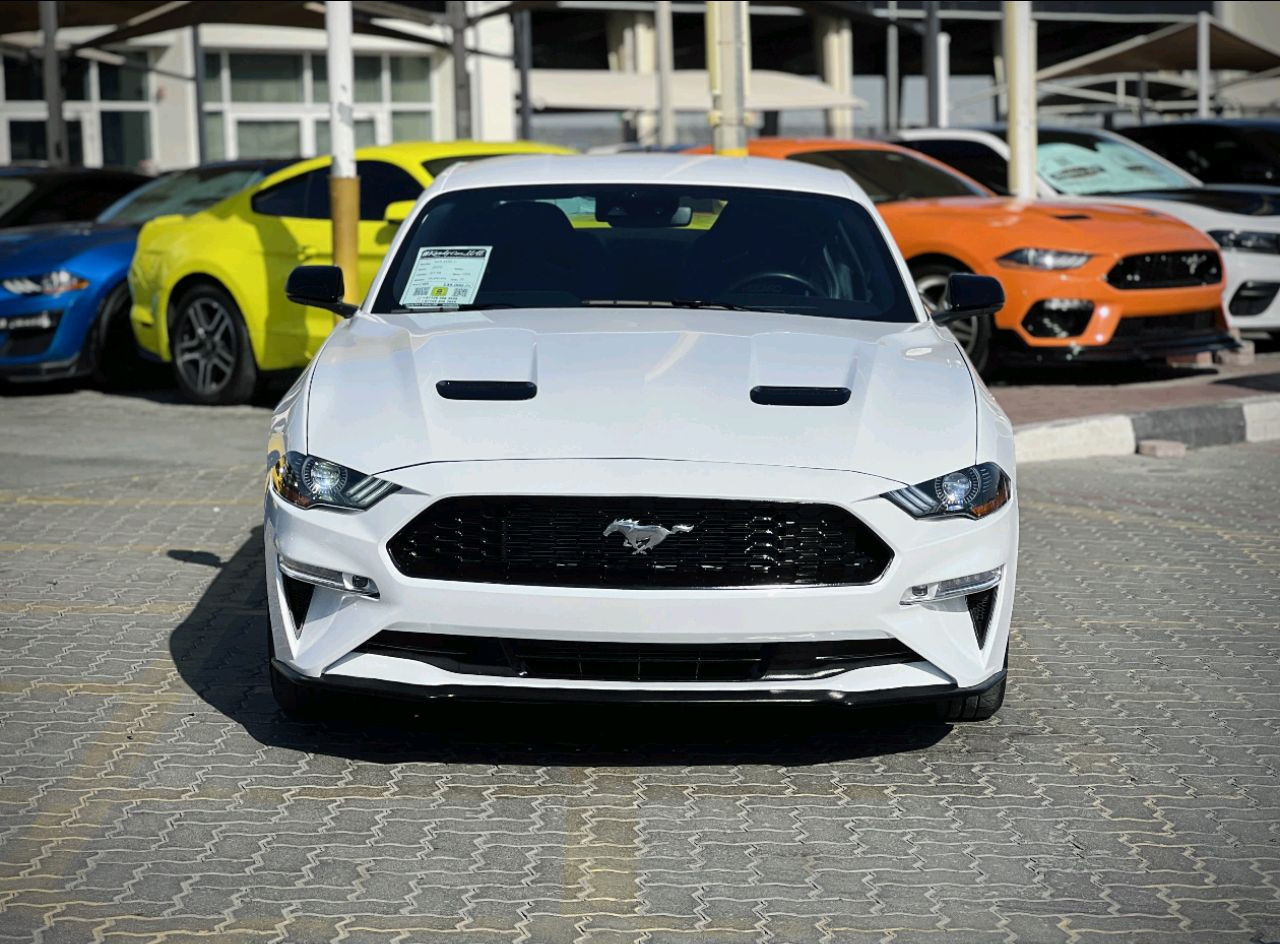 Ford Mustang - Image 4