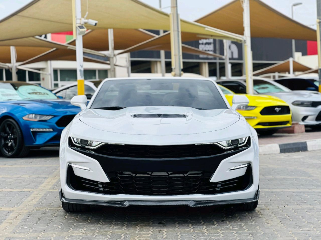 Chevrolet Camaro - Image 4