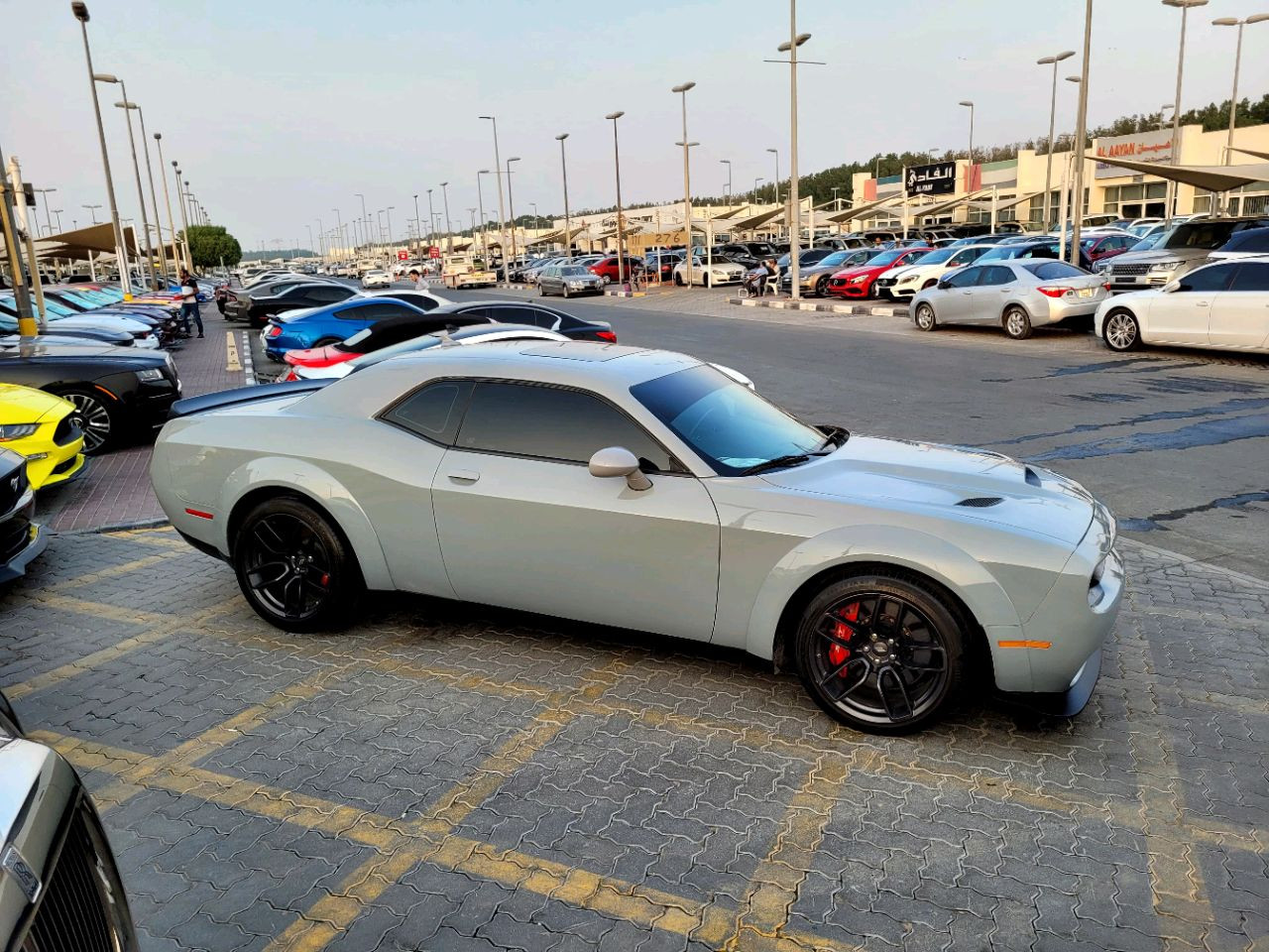 Dodge Challenger - Image 5