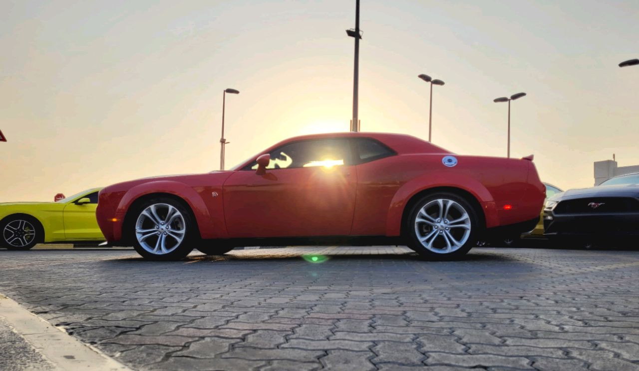 Dodge Challenger - Image 3