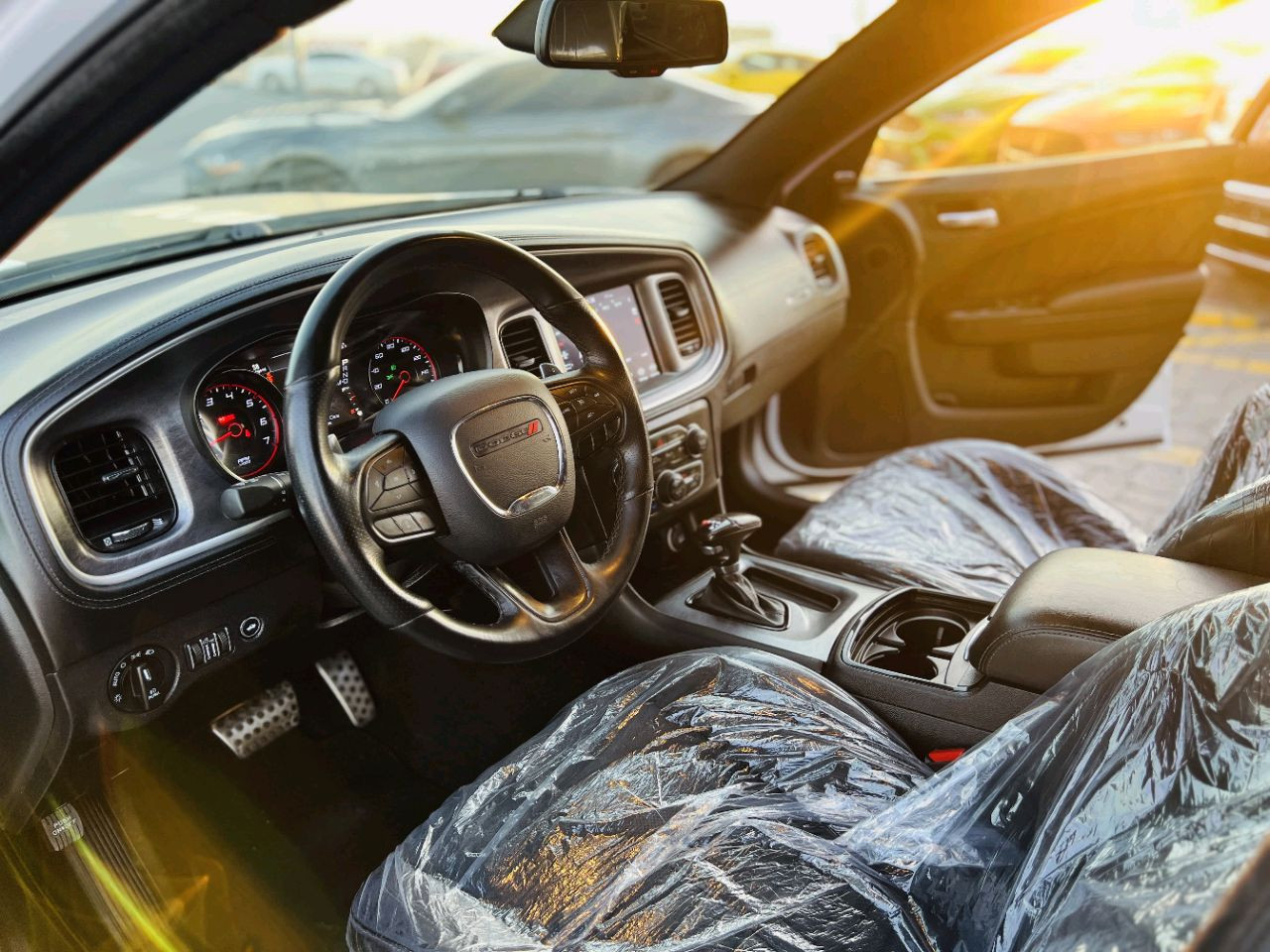 Dodge Charger - Image 9