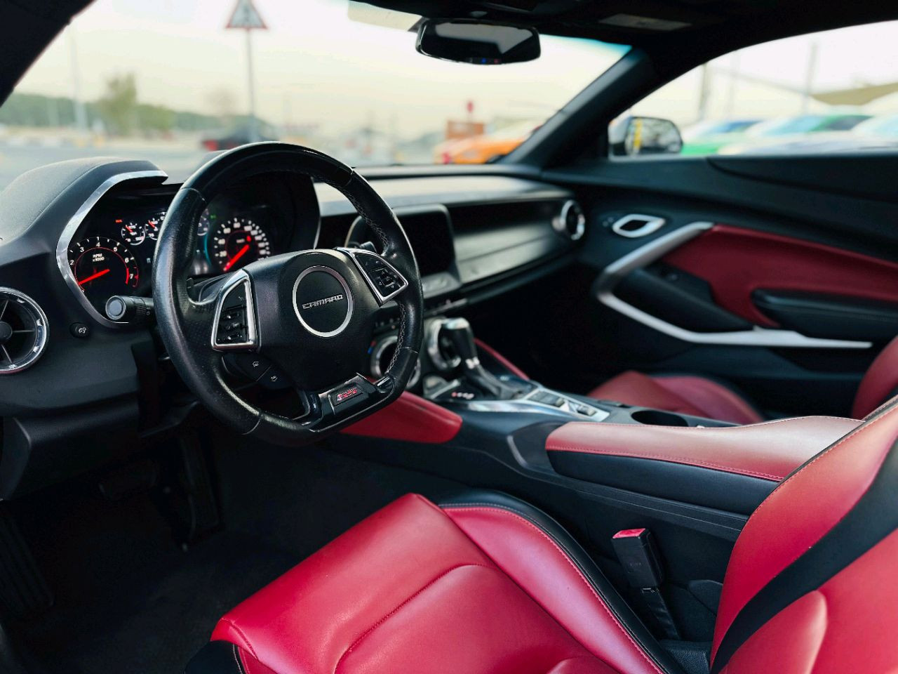 Chevrolet Camaro - Image 12