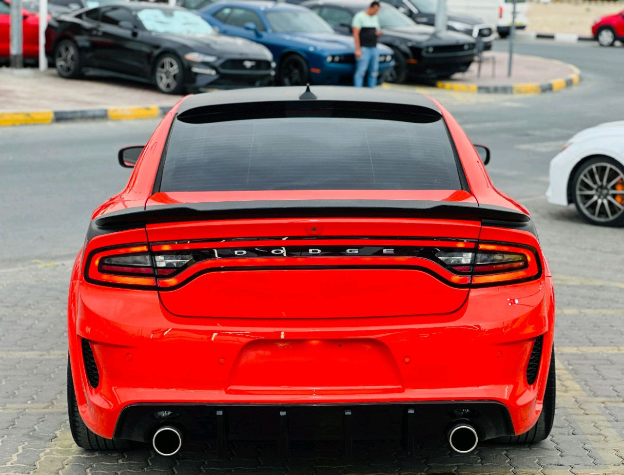 Dodge Charger - Image 8