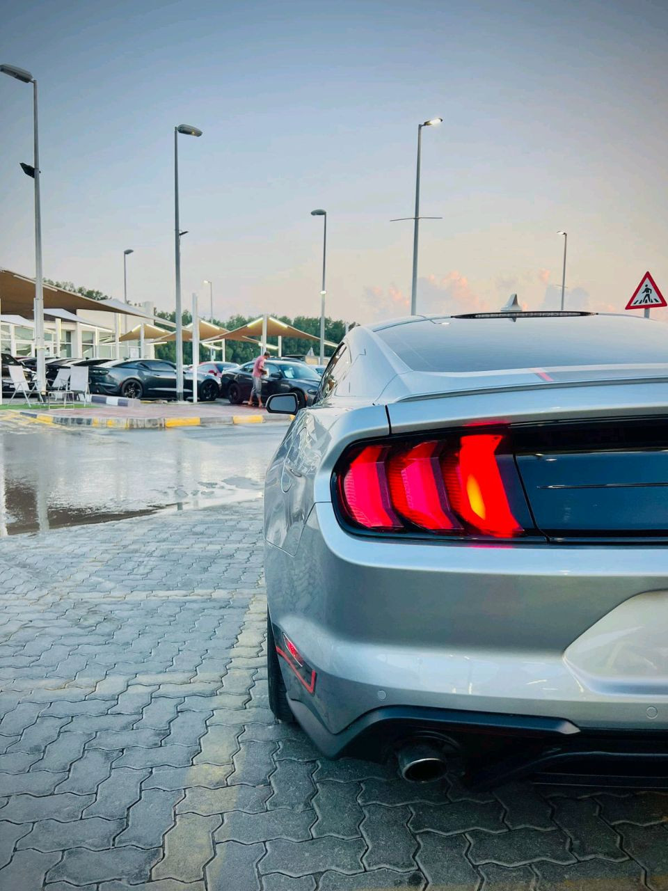 Ford Mustang - Image 5