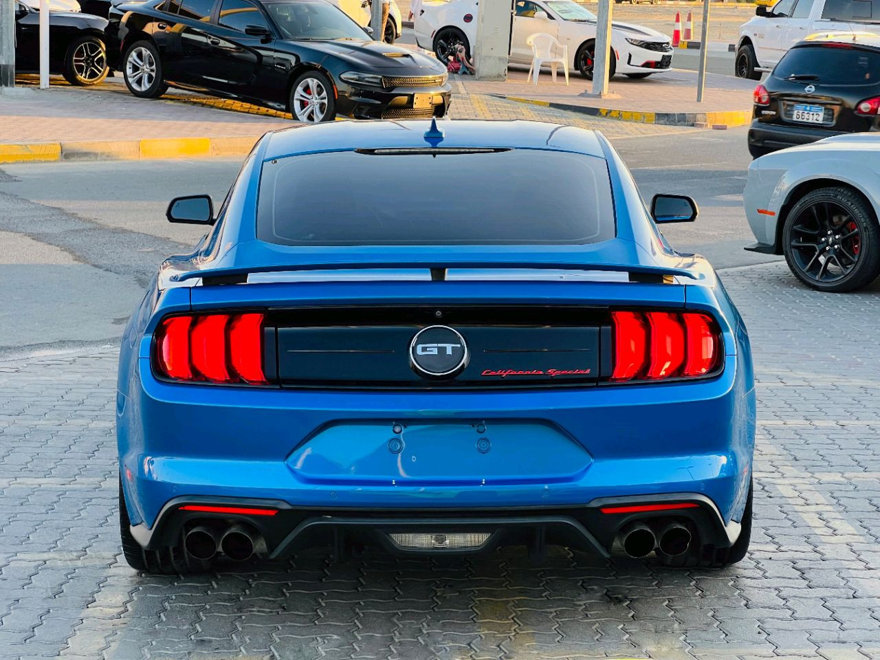 Ford Mustang - Image 10