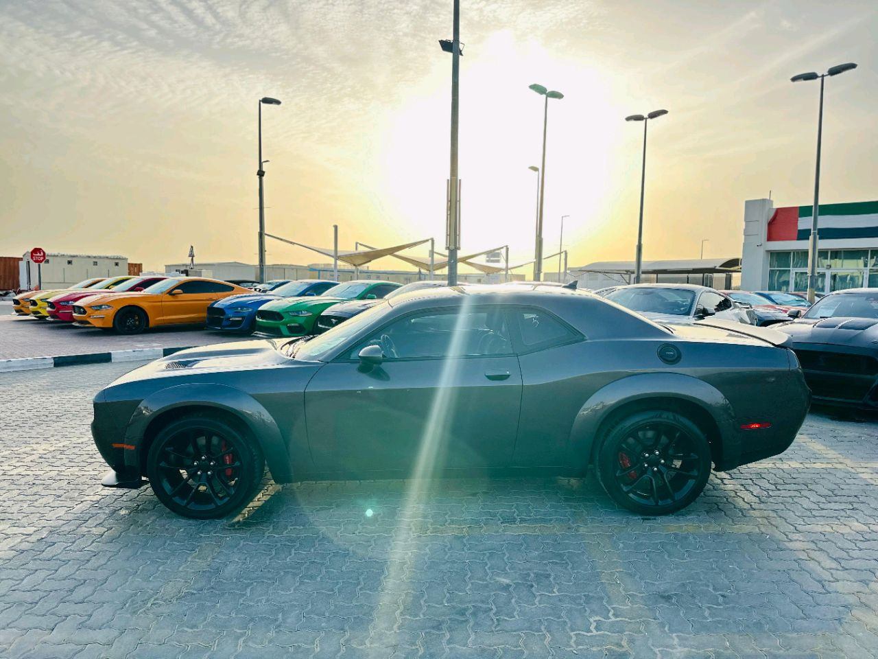 Dodge Challenger - Image 5