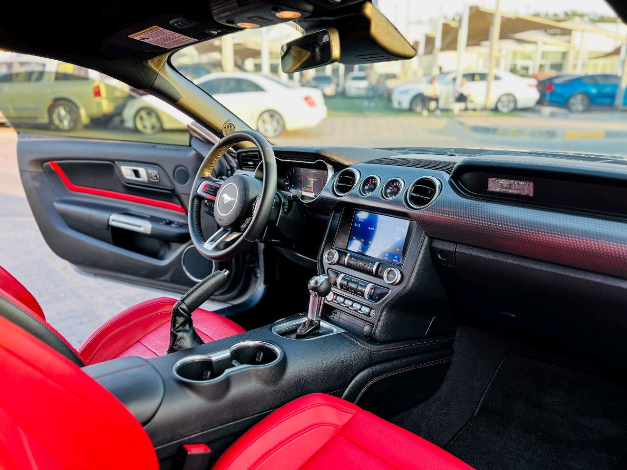 Ford Mustang - Image 10