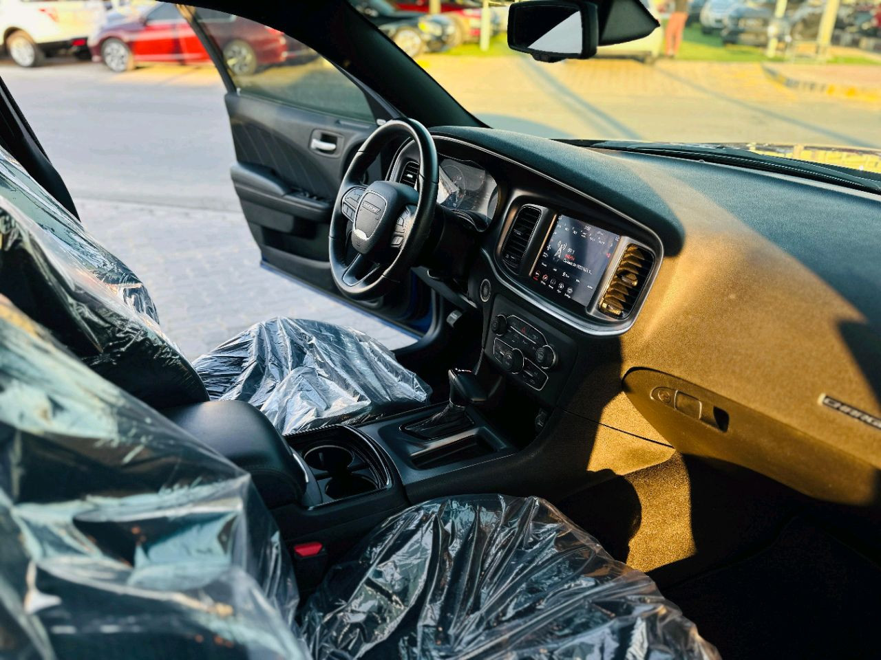 Dodge Charger - Image 11