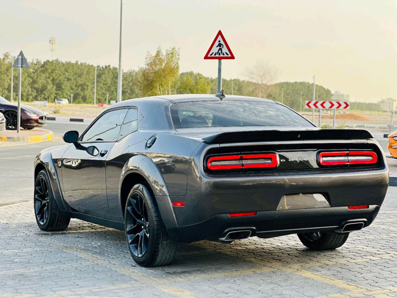 Dodge Challenger - Image 6