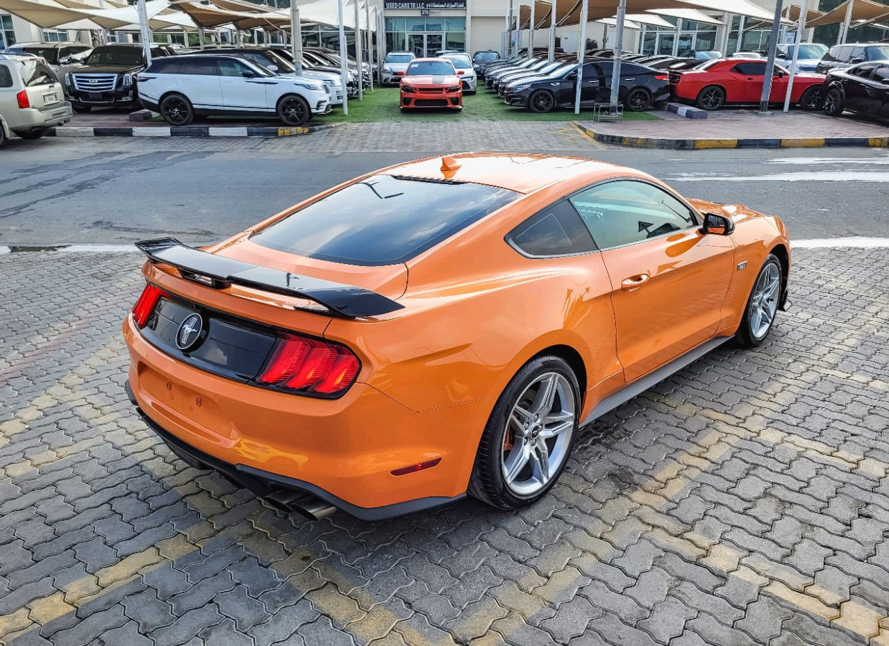 Ford Mustang - Image 6