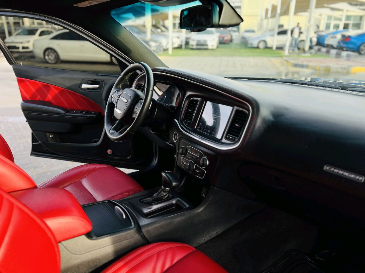 Dodge Charger - Image 10