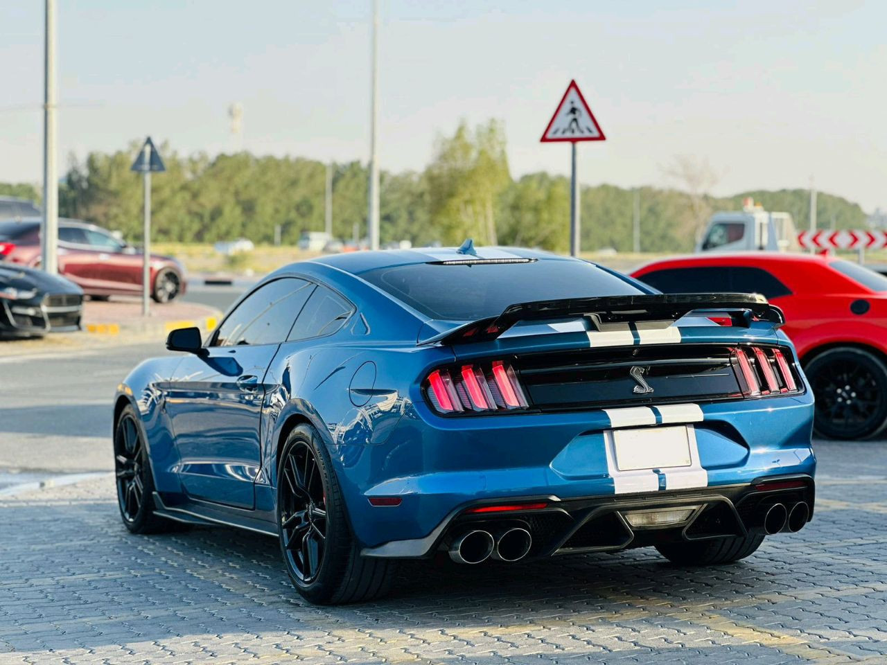 Ford Mustang - Image 8