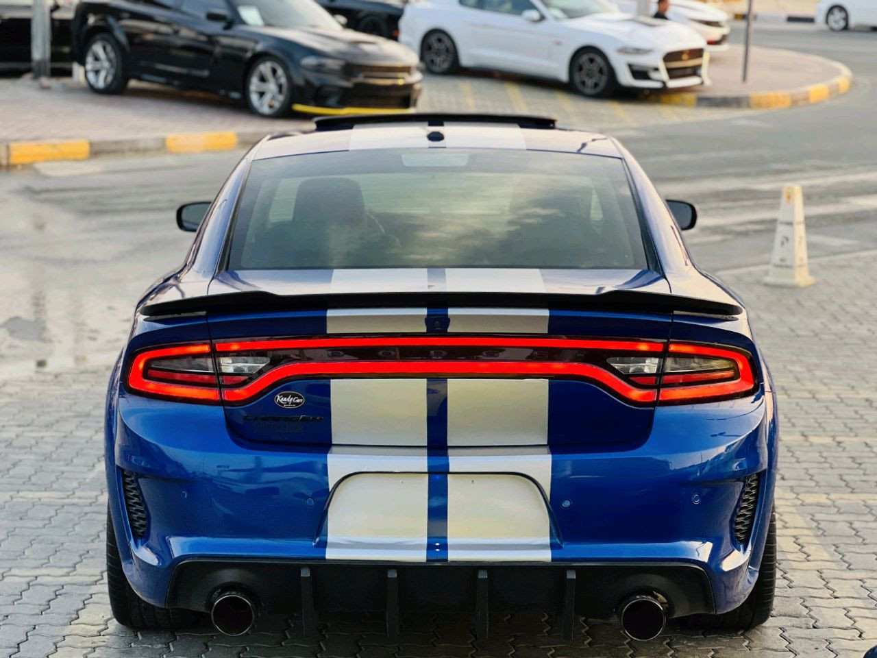 Dodge Charger - Image 7
