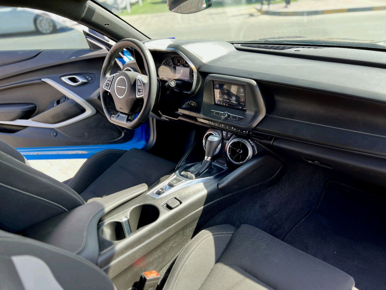 Chevrolet Camaro - Image 10