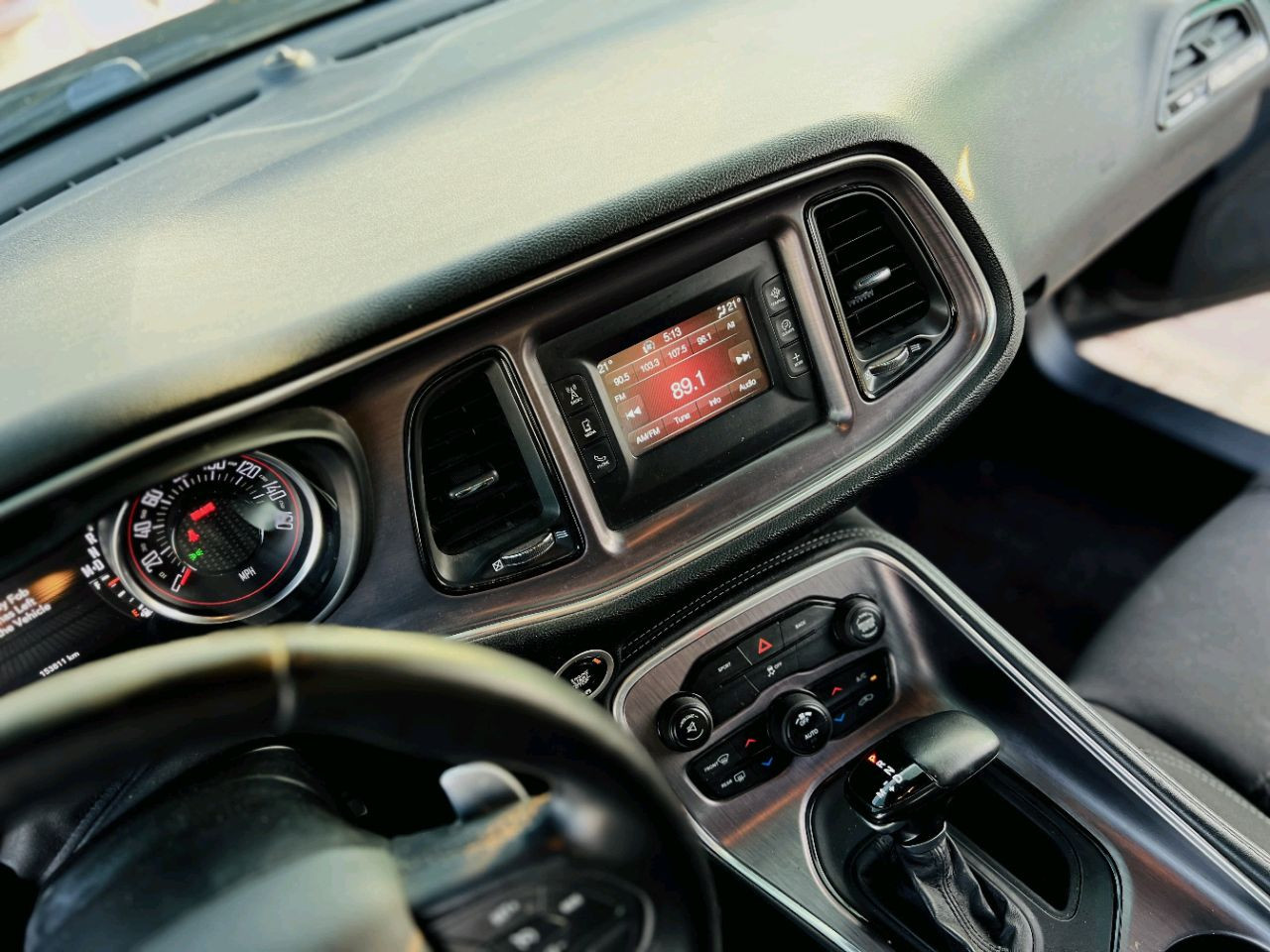 Dodge Challenger - Image 12