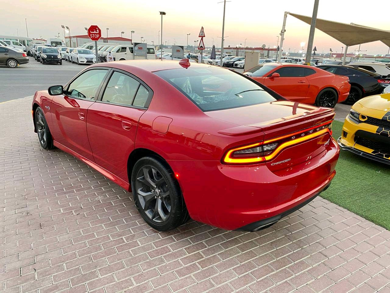 Dodge Charger - Image 4