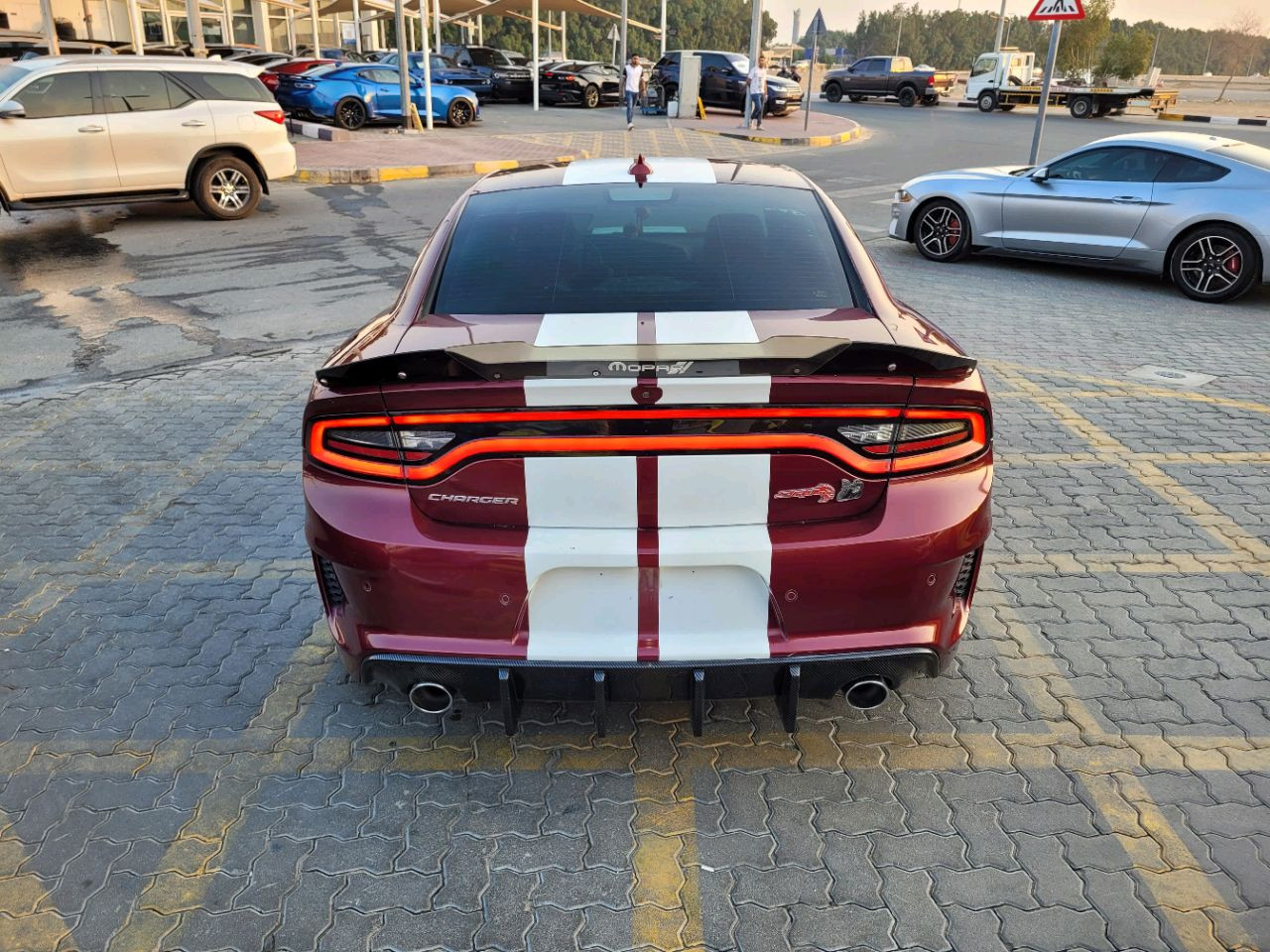 Dodge Charger - Image 6