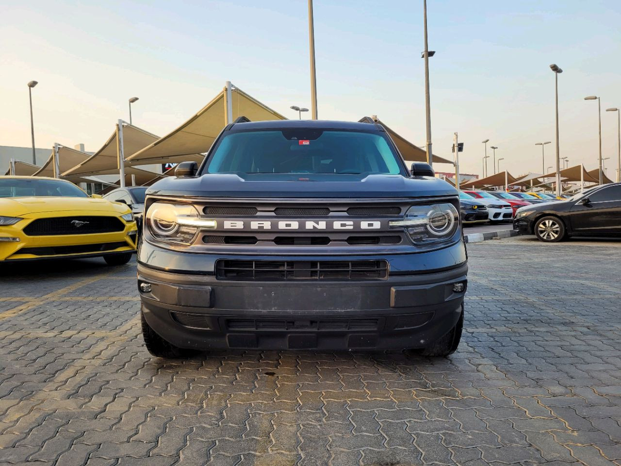 Ford Bronco - Image 3