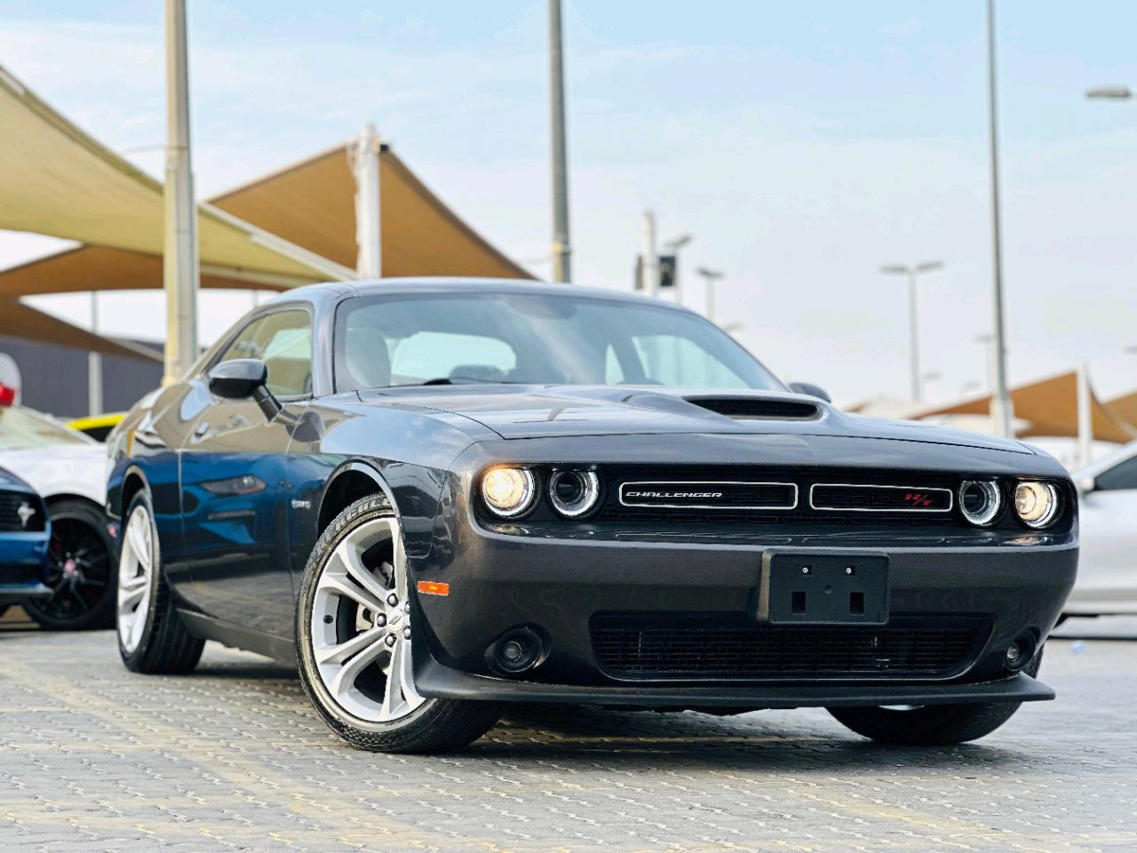 Dodge Challenger - Image 4