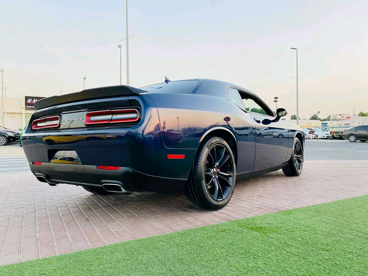 Dodge Challenger - Image 4