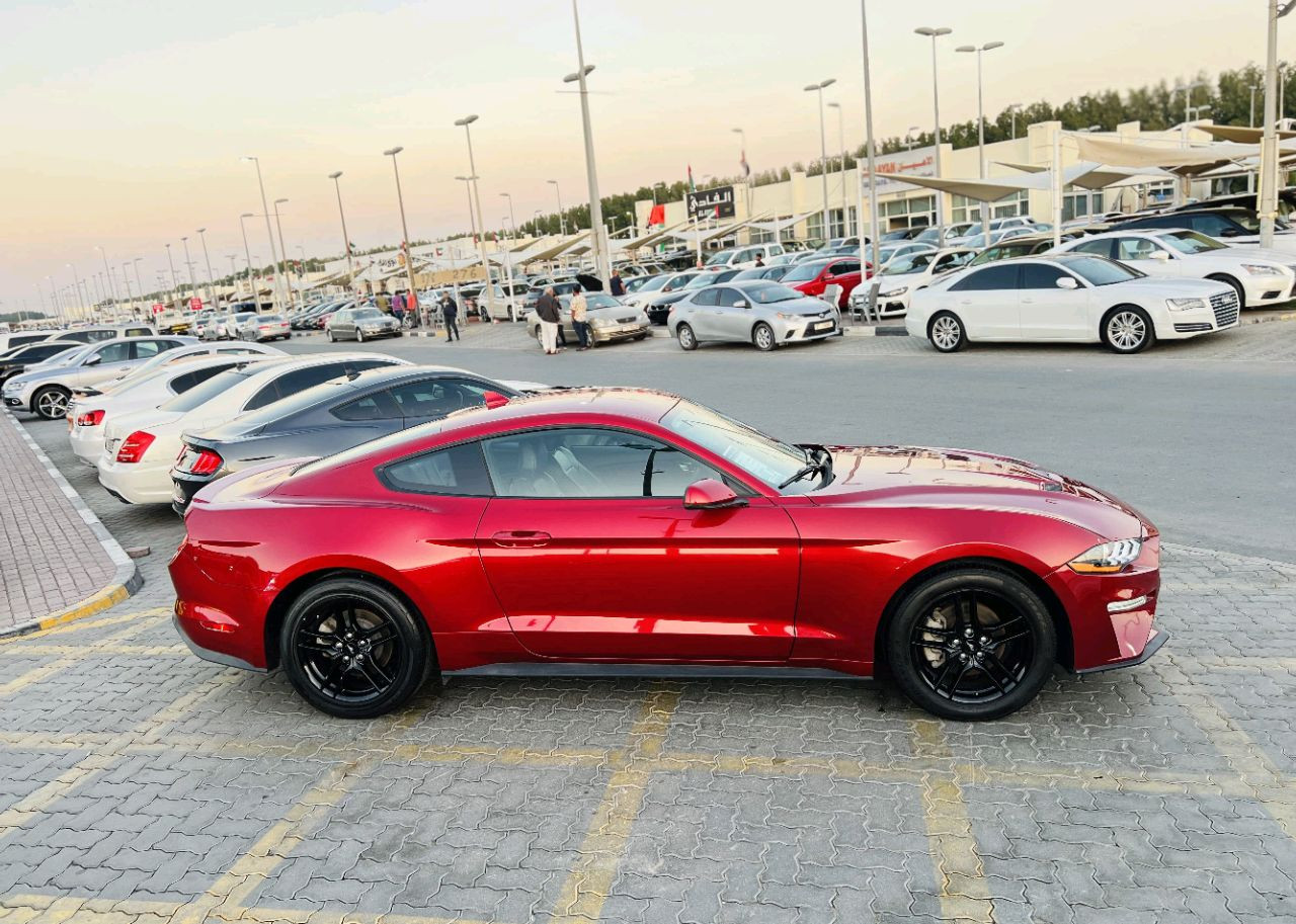 Ford Mustang - Image 5
