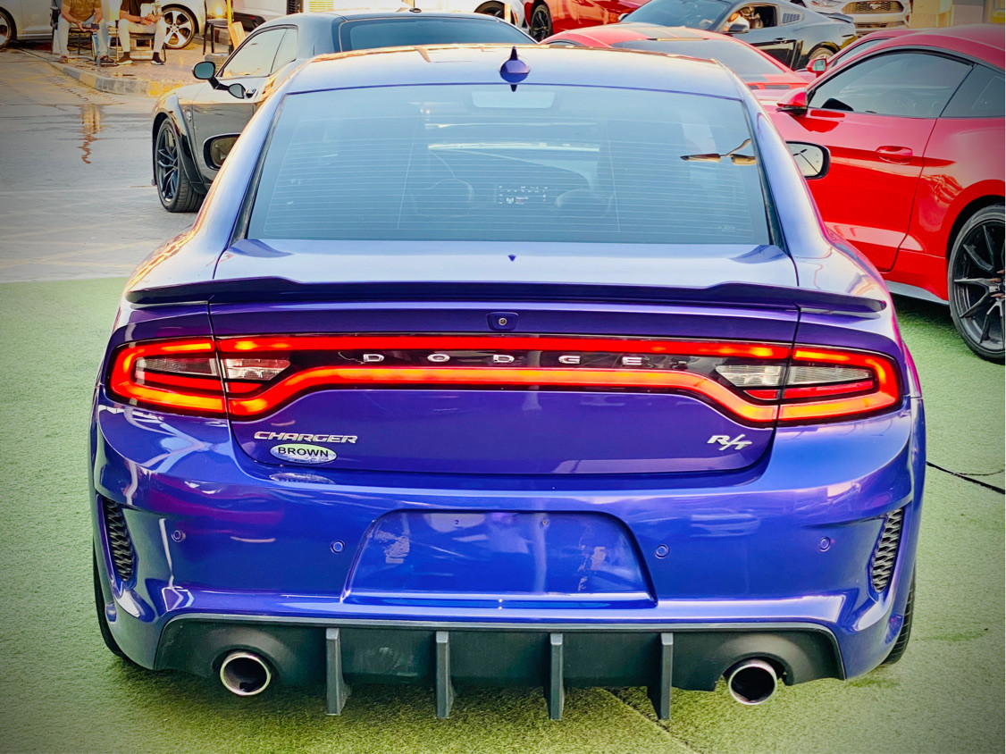 Dodge Charger - Image 10