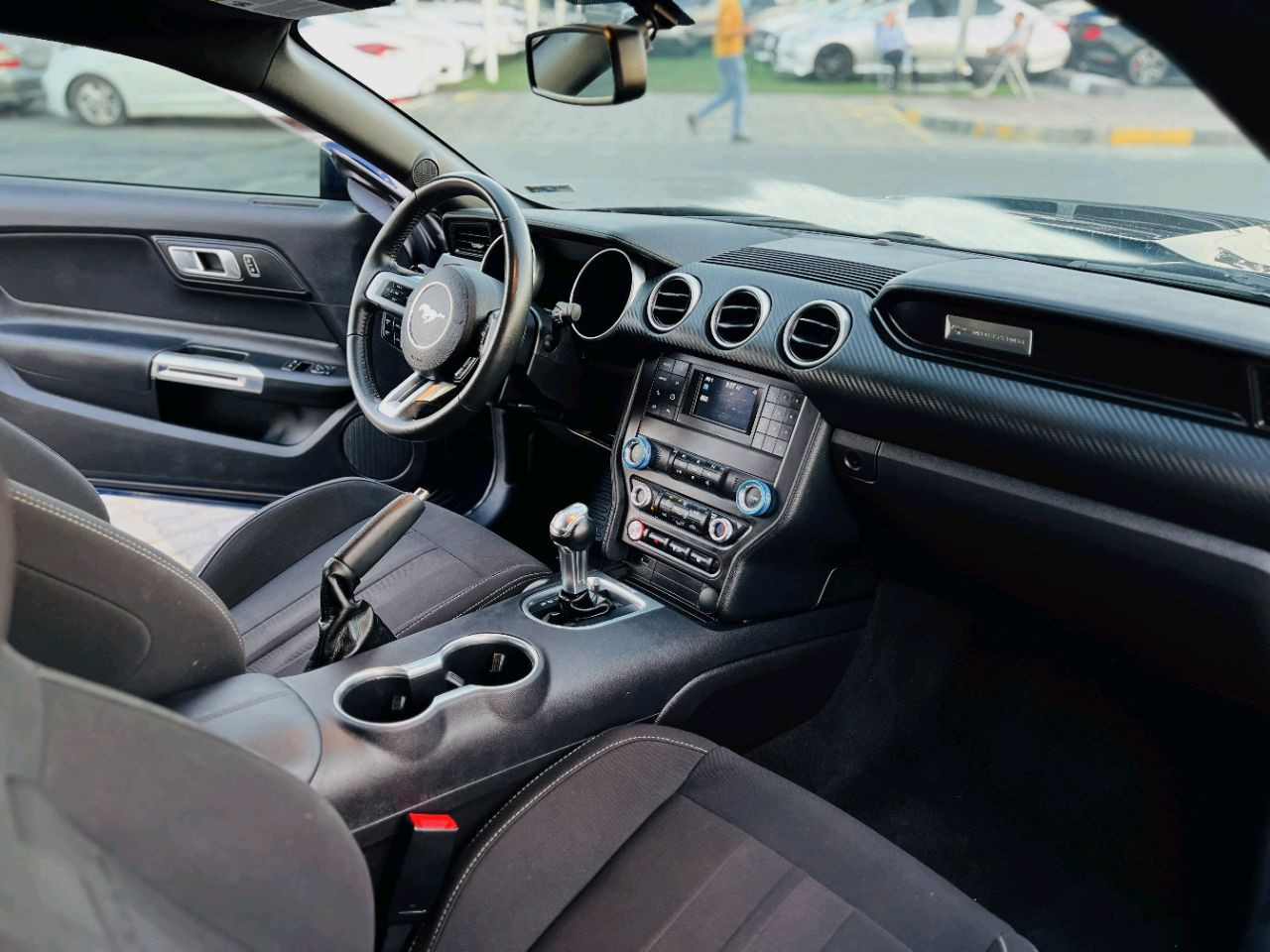 Ford Mustang - Image 13