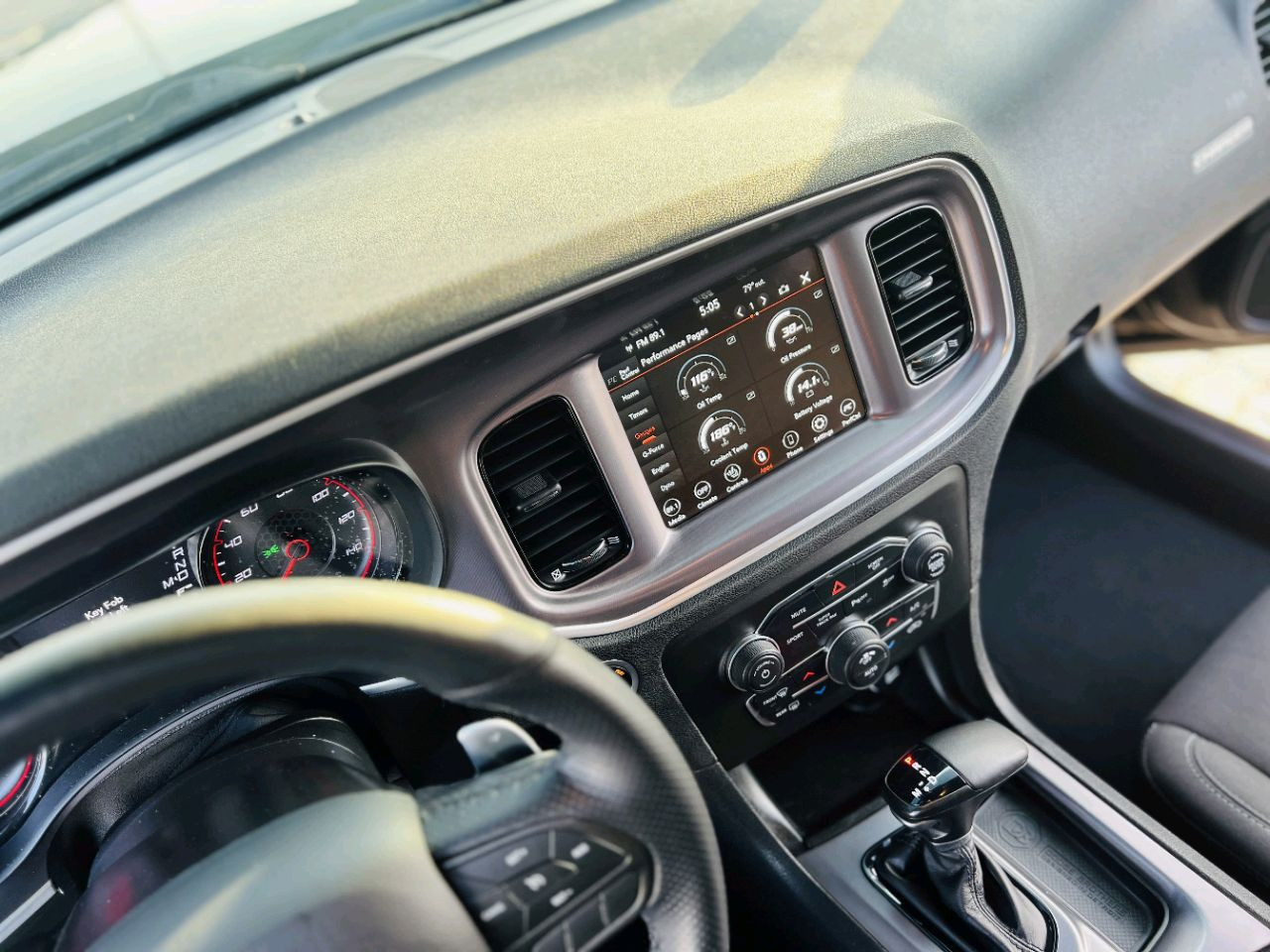 Dodge Charger - Image 10