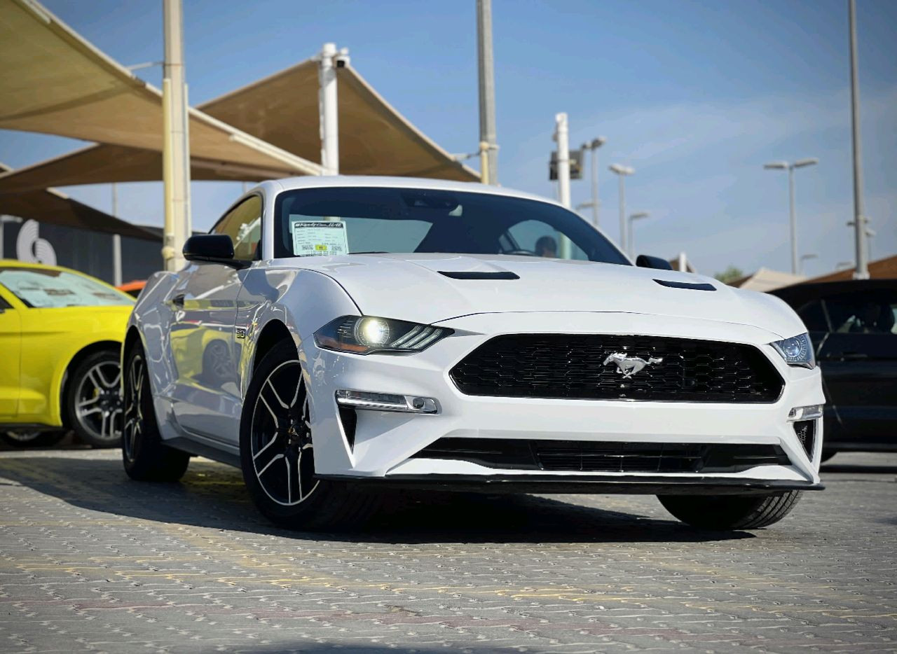 Ford Mustang - Image 3