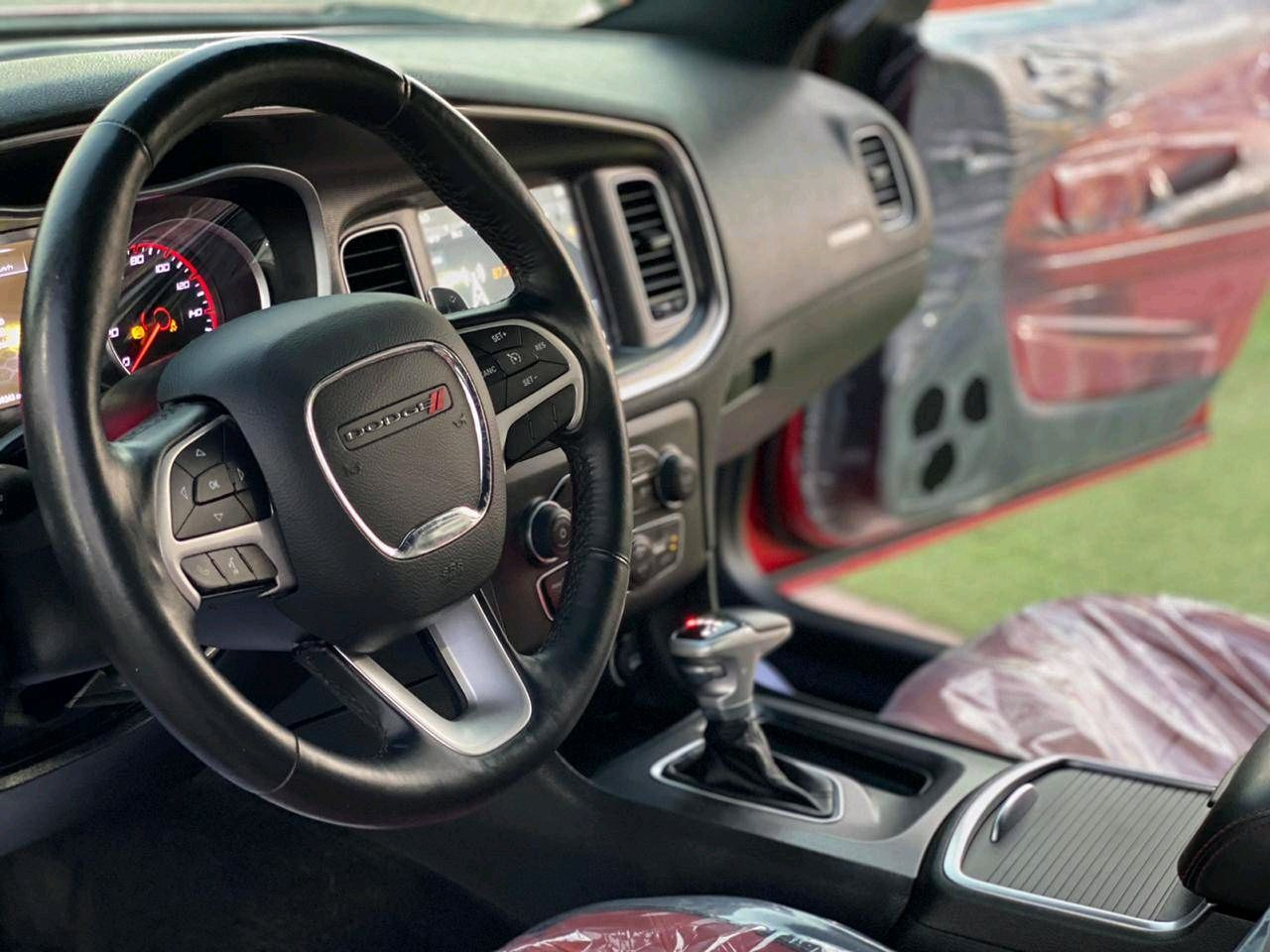 Dodge Charger - Image 6