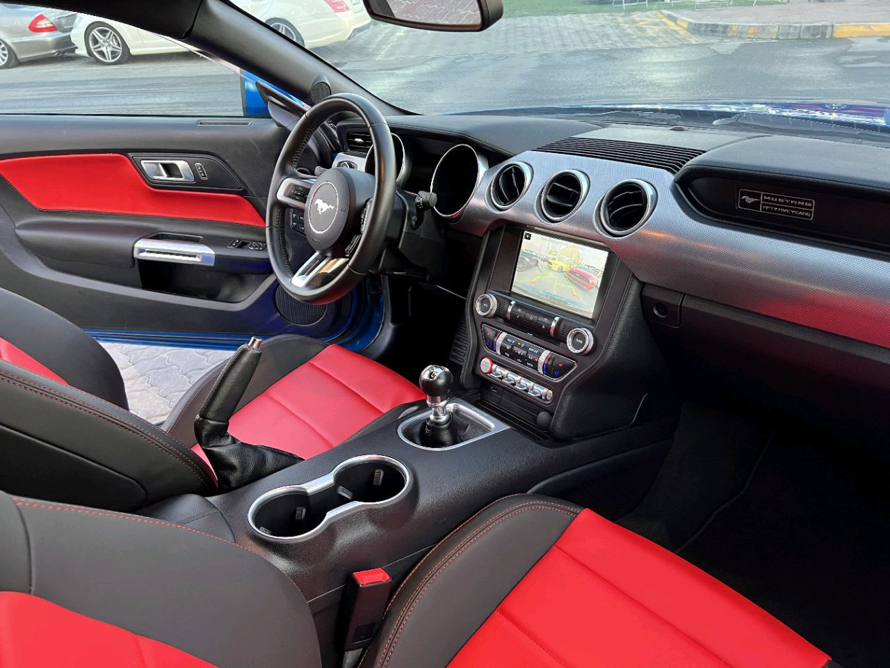 Ford Mustang - Image 7