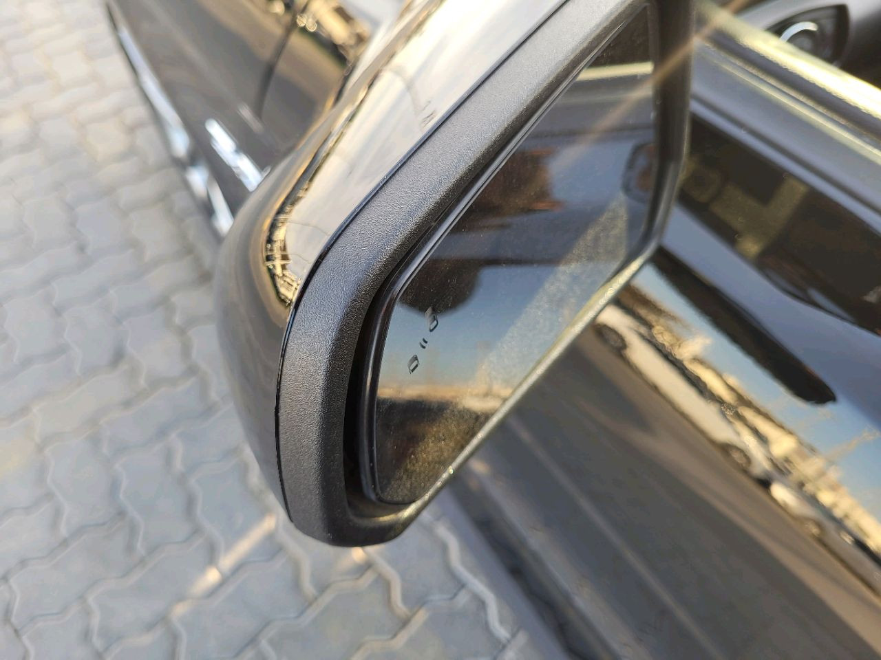 Ford Mustang - Image 8