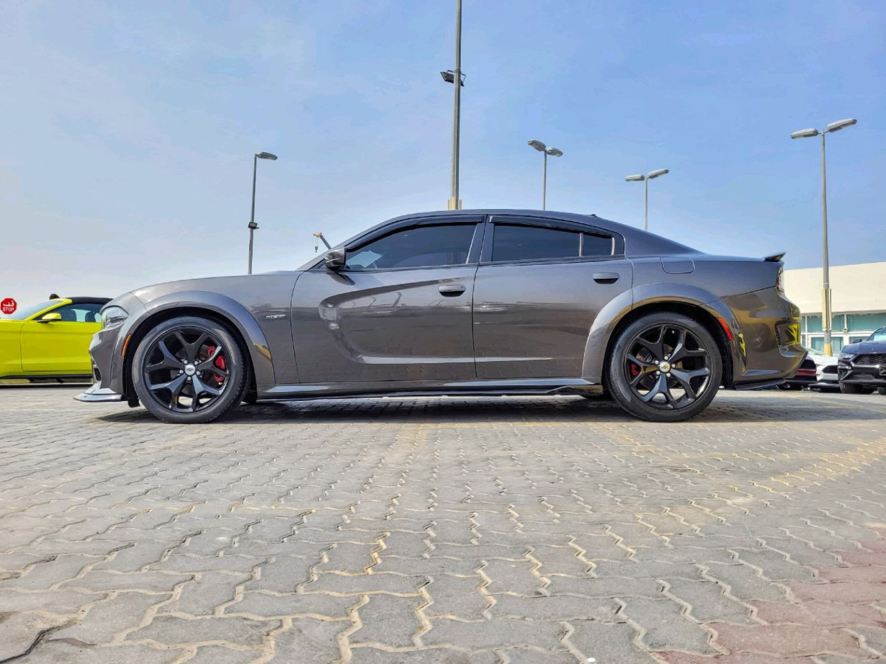 Dodge Charger - Image 5