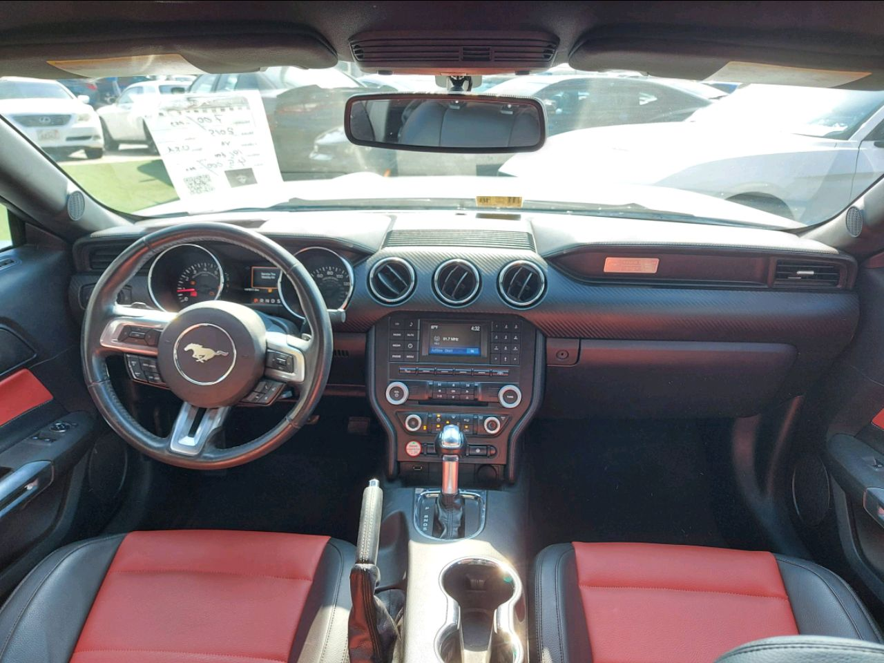 Ford Mustang - Image 6