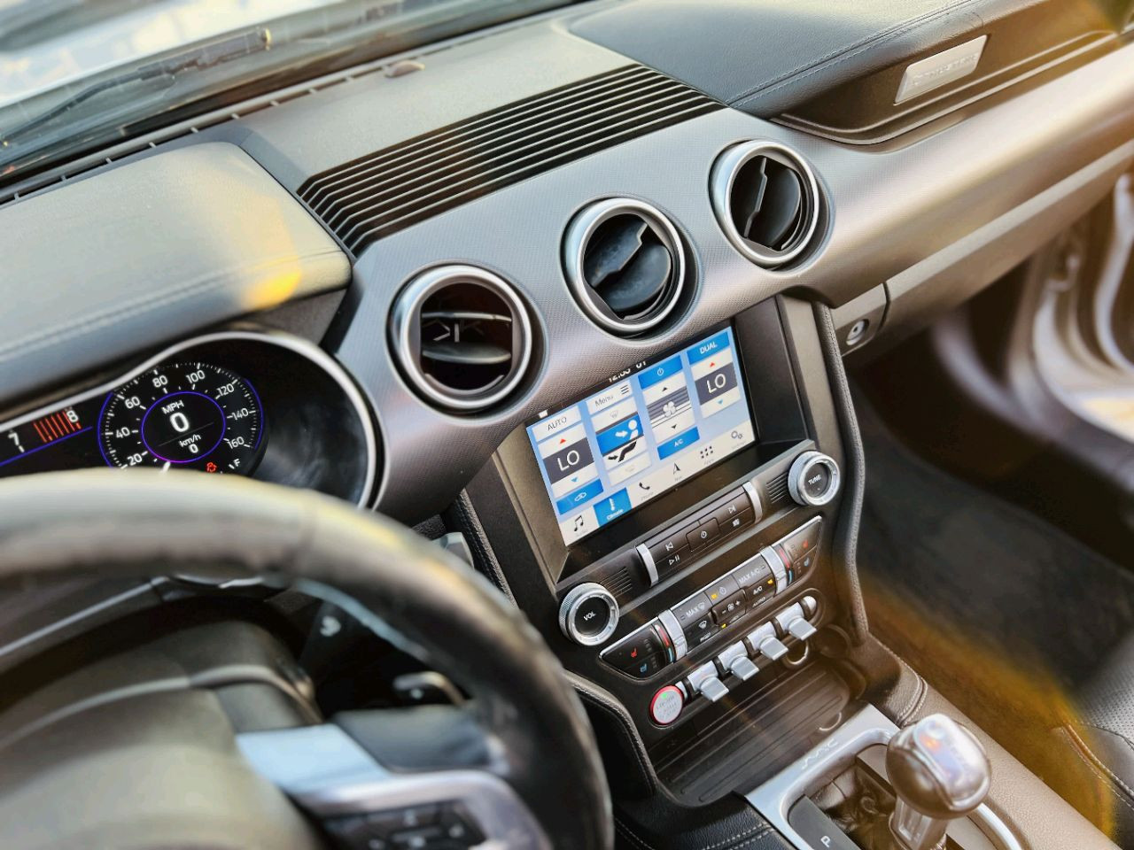 Ford Mustang - Image 14