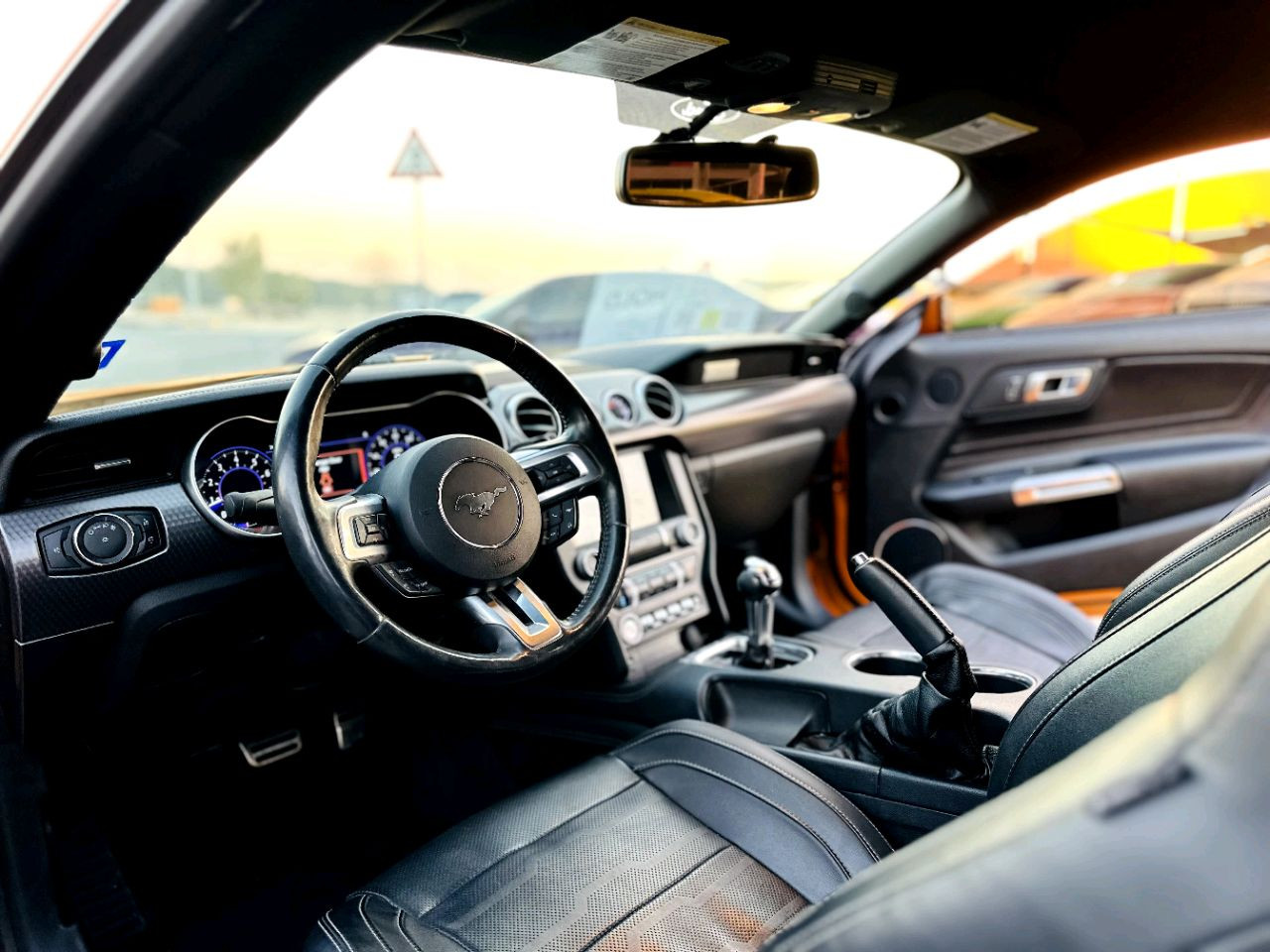 Ford Mustang - Image 7