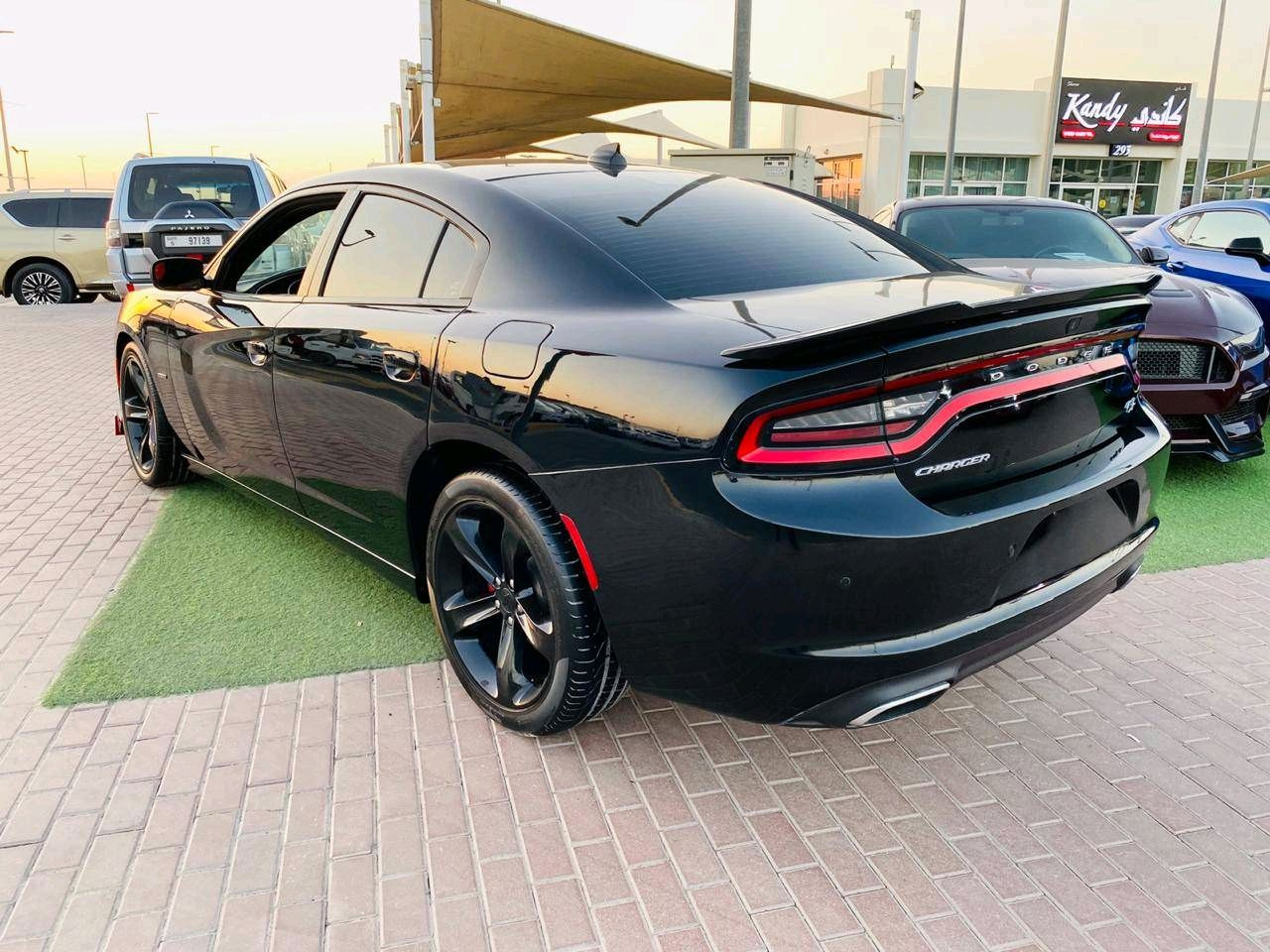 Dodge Charger - Image 3