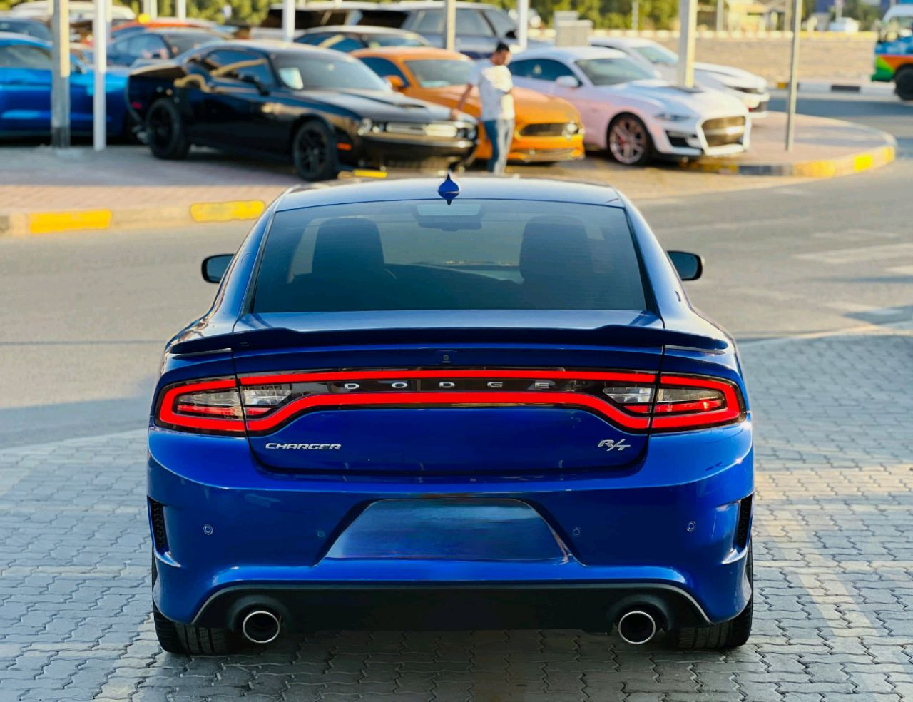 Dodge Charger - Image 8