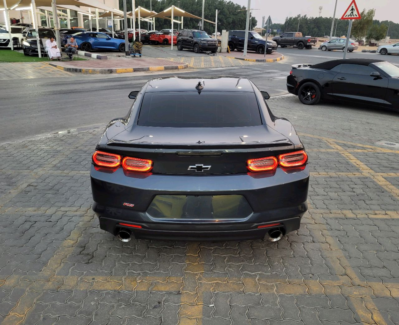 Chevrolet Camaro - Image 4