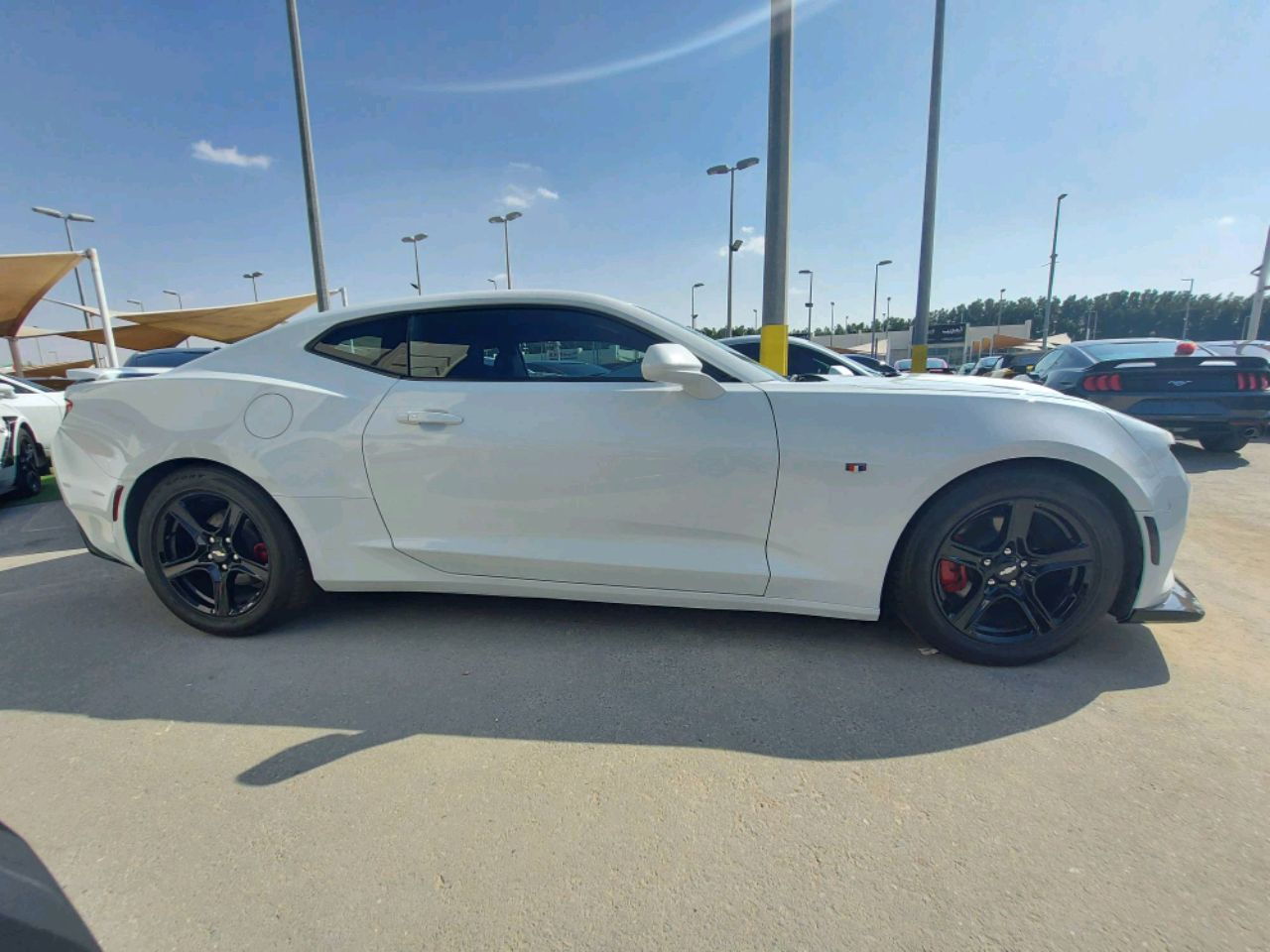 Chevrolet Camaro - Image 5