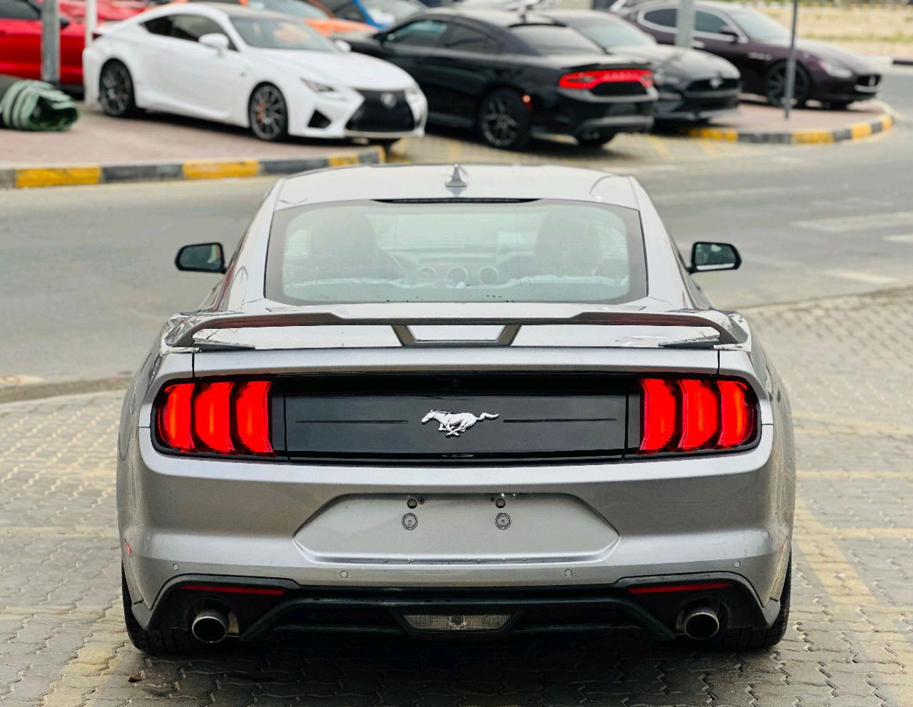 Ford Mustang - Image 12