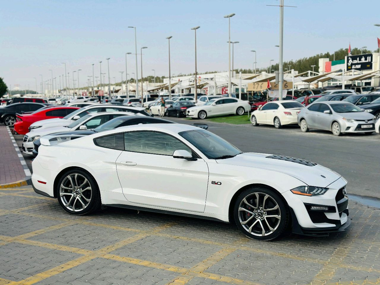 Ford Mustang - Image 6