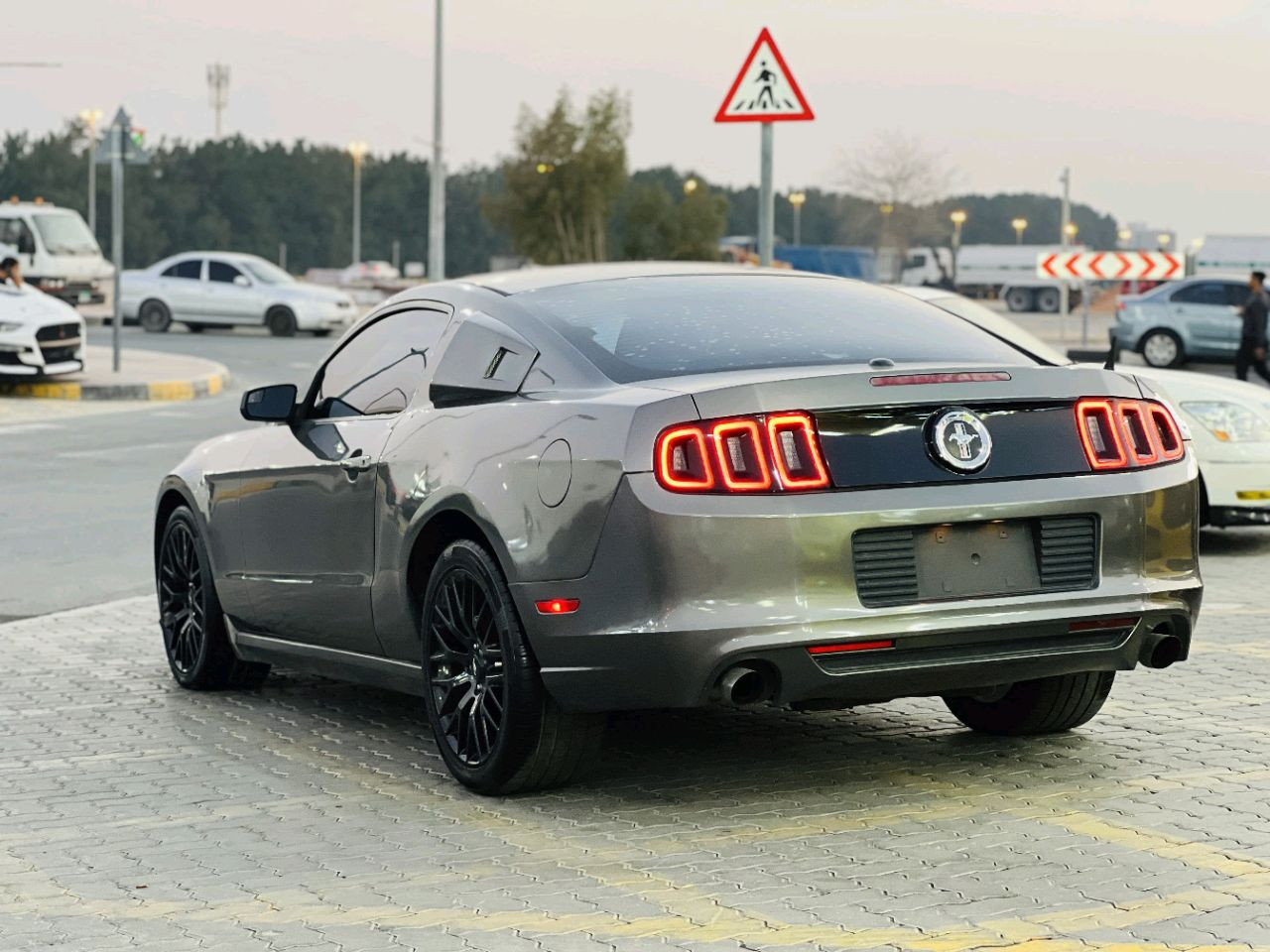 Ford Mustang - Image 14
